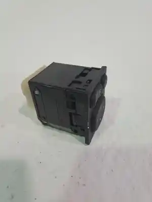 Pezzo di ricambio per auto di seconda mano controllo specchio per toyota auris (e18) toyota auris riferimenti oem iam 8487002101  