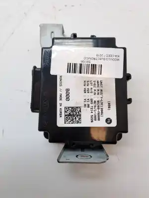 Peça sobressalente para automóvel em segunda mão módulo eletrônico por kia ceed sportswagon tech 119 cv / 88 kw referências oem iam 95300m6000