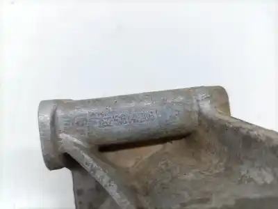 Second-hand car spare part right engine support for audi q5 (8rb) 2.0 tdi oem iam references 8r0199381b  