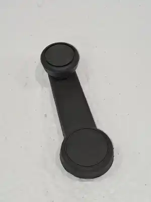 Автозапчасти б/у ручка заднего правого окна за FORD FOCUS BERLINA (CAP) 2.0 GASOLINA ссылки OEM IAM 1493778  93BBF23342AD32N4