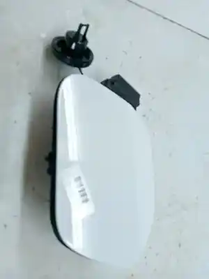 Second-hand car spare part outer fuel cap for opel corsa e (x15) 1.4 turbo (08, 68) oem iam references 9829332380  