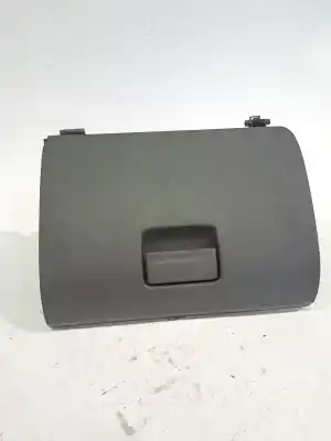 Second-hand car spare part glove compartment for ford focus berlina (cap) 2.0 gasolina oem iam references 1539793