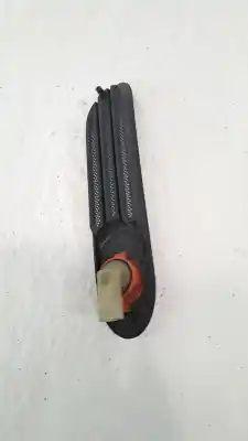 Автозапчастина б/у ліва бічна для mini mini (r50, r53) one d посилання на oem iam 63137166013  