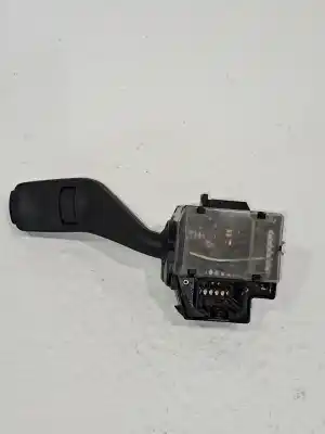 Peça sobressalente para automóvel em segunda mão comandos de alavanca por ford focus berlina (cap) 2.0 gasolina referências oem iam 17d940  4m5t17a553ad