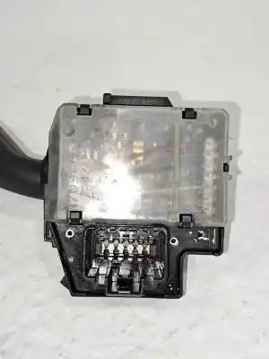 Peça sobressalente para automóvel em segunda mão comandos de alavanca por ford focus berlina (cap) 2.0 gasolina referências oem iam 17d940  4m5t17a553ad