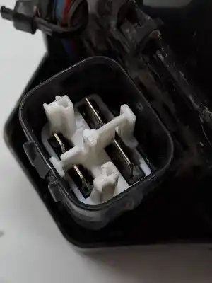 Peça sobressalente para automóvel em segunda mão caixa de fusíveis e relés por mazda 2 (dy) 1.4 cd referências oem iam dd1066760  