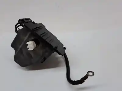 Peça sobressalente para automóvel em segunda mão caixa de fusíveis e relés por mazda 2 (dy) 1.4 cd referências oem iam dd1066760  