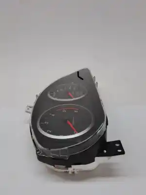 Peça sobressalente para automóvel em segunda mão quadrante por mazda 2 (dy) 1.4 cd referências oem iam dd6255471c  