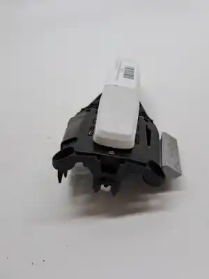 Second-hand car spare part exterior left rear door handle for opel astra j lim. astra j oem iam references 13577496