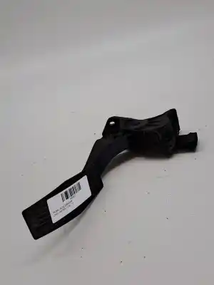 Second-hand car spare part accelerator pedal for opel astra j lim. astra j oem iam references 13252702
