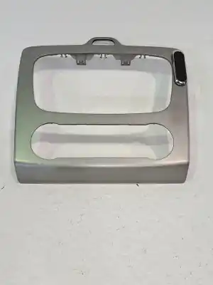 Second-hand car spare part decorative moulding for ford focus berlina (cap) 2.0 gasolina oem iam references 1501423