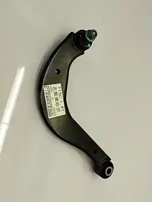 Pezzo di ricambio per auto di seconda mano supporto braccio sospensione posteriore destro per omoda c5 riferimenti oem iam 202002542aa