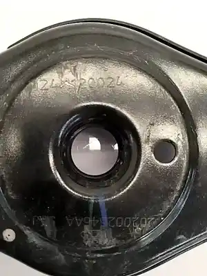 Peça sobressalente para automóvel em segunda mão suporte do braço de suspensão traseira direita por omoda c5  referências oem iam 202002546aa  