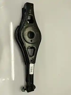 Peça sobressalente para automóvel em segunda mão suporte do braço de suspensão traseira direita por omoda c5  referências oem iam 202002546aa  