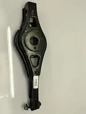 Peça sobressalente para automóvel em segunda mão suporte do braço de suspensão traseira direita por omoda c5  referências oem iam 202002546aa  