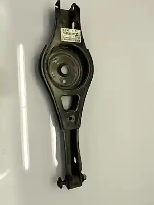 Pezzo di ricambio per auto di seconda mano supporto braccio sospensione posteriore destro per omoda c5 riferimenti oem iam 202002546aa