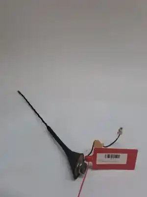 Pezzo di ricambio per auto di seconda mano antenna per volkswagen up (122) move up  bmt riferimenti oem iam 5l0035501