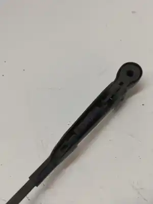 Автозапчасти б/у рычаг стеклоочистителя передний правый за renault clio ii fase ii (b/cb0) d4f722 ссылки oem iam 7701057938  