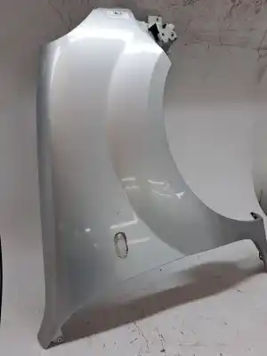 Peça sobressalente para automóvel em segunda mão guarda-lamas dianteiro direito por renault kangoo kangoo referências oem iam 7751691053