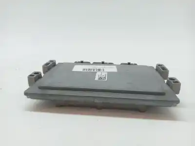 Second-hand car spare part ecu engine control for renault clio ii fase ii (b/cb0) d4f722 oem iam references 8200473744  