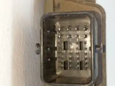 Second-hand car spare part ecu engine control for renault clio ii fase ii (b/cb0) d4f722 oem iam references 8200473744  