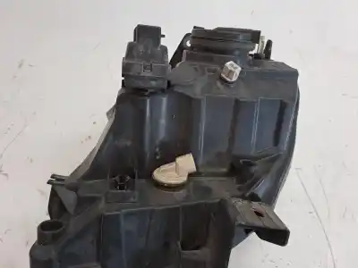 Second-hand car spare part right headlight for renault kangoo kangoo oem iam references 8200236591  