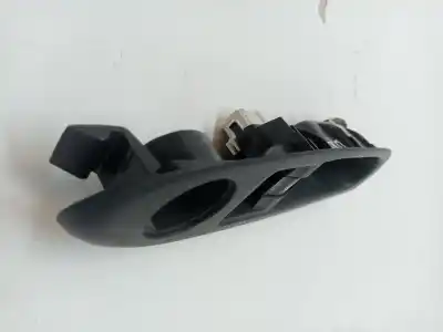 Автозапчастина б/у передній правий віконний вимикач для renault clio ii fase ii (b/cb0) d4f722 посилання на oem iam 8200084005  