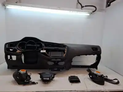 Pezzo di ricambio per auto di seconda mano kit airbag per kia ceed (cd) g3lc riferimenti oem iam 56900a2100