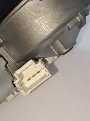 Автозапчастина б/у двигатель заднього склоочисника для renault clio ii fase ii (b/cb0) d4f722 посилання на oem iam 82000071214  