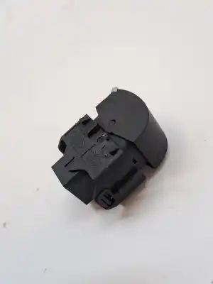 Peça sobressalente para automóvel em segunda mão botão / interruptor elevador vidro dianteiro direito por ford focus lim. xwda referências oem iam 1850432  f1et14529aa