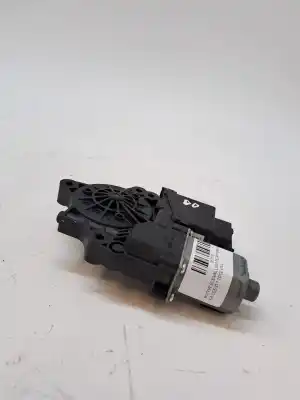 Second-hand car spare part right front window motor for kia ceed (cd) g3lc oem iam references 82460a2010  617013001