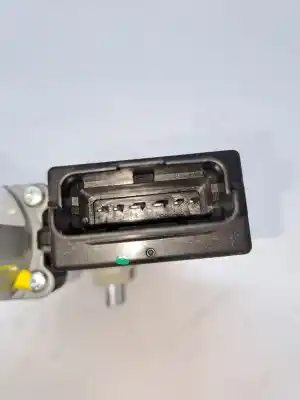 Second-hand car spare part right front window motor for kia ceed (cd) g3lc oem iam references 82460a2010  617013001