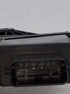 Pezzo di ricambio per auto di seconda mano motore alzacristalli posteriore destro per kia ceed (cd) g3lc riferimenti oem iam 83460a2010  617013201