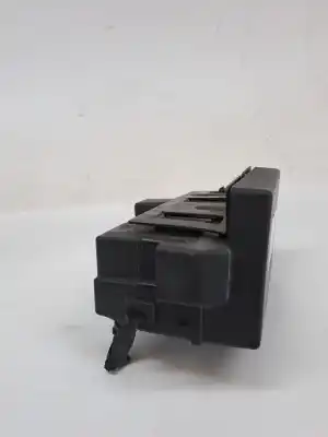 Second-hand car spare part fuse box unit for opel antara excellence 4x4 oem iam references 96627219  