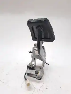 Pezzo di ricambio per auto di seconda mano pedale della frizione per kia ceed (cd) g3lc riferimenti oem iam 328023x220  