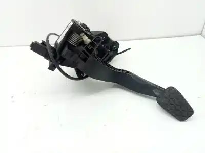 Pezzo di ricambio per auto di seconda mano Pedale Della Frizione per FORD KA (CCU) FORD KA Riferimenti OEM IAM 2033084  