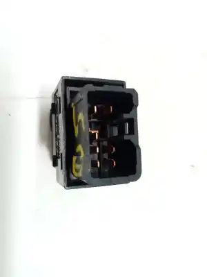 Second-hand car spare part right front power window switch for kia sorento * oem iam references 935753e0108y  