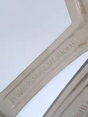 Автозапчастина б/у шина для skoda superb combi (3t5) laurin & klement 170 cv / 125 kw посилання на oem iam 3v0601025f8z8  