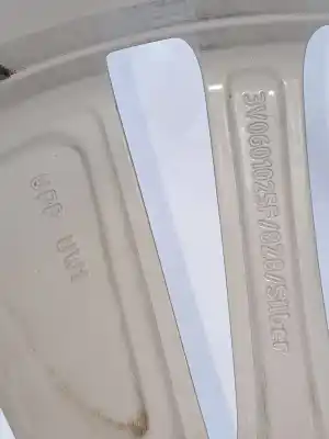 Автозапчастина б/у шина для skoda superb combi (3t5) laurin & klement 170 cv / 125 kw посилання на oem iam 3v0601025f8z8  