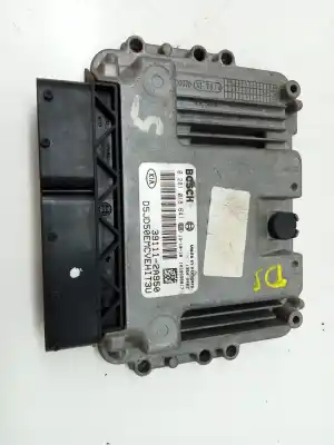 Peça sobressalente para automóvel em segunda mão centralina de motor uce por kia ceed sportswagon tech 119 cv / 88 kw referências oem iam 281018641