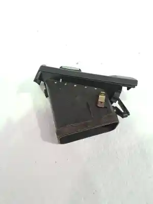 Second-hand car spare part air vent for bmw x3 (e83) xdrive 18d 143 cv / 105 kw oem iam references 64223420584  