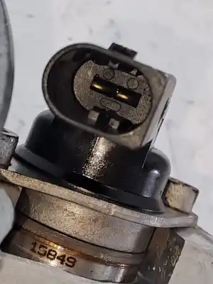 Pezzo di ricambio per auto di seconda mano depressore freni / pompa del vuoto per audi a4 avant (8e) awa riferimenti oem iam 06d145100d  