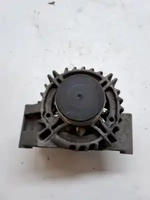 Pezzo di ricambio per auto di seconda mano Alternatore per OPEL CORSA D D-Z13DTJ Riferimenti OEM IAM 13256932  