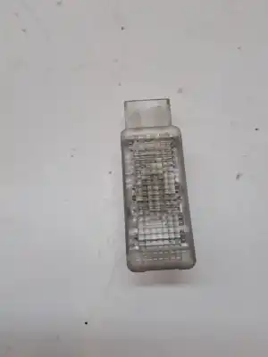 Peça sobressalente para automóvel em segunda mão LUZ INTERIOR por VOLKSWAGEN GOLF VI VARIANT (AJ5)  Referências OEM IAM 7L0947415  