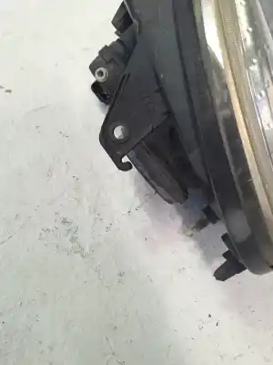 Second-hand car spare part right headlight for renault kangoo kangoo oem iam references 8200150617  