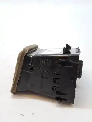 Автозапчастина б/у аератор для seat leon (5f1) clh посилання на oem iam 5f1819110d1qb   Автозапчастина б/у аератор для seat leon (5f1) clh посилання на oem iam 5f1819110d1qb