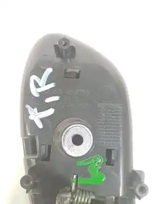 Pezzo di ricambio per auto di seconda mano maniglia interna posteriore destra per kia ceed ceed drive riferimenti oem iam 83610a2010cr  