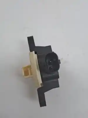 Peça sobressalente para automóvel em segunda mão sensor por volkswagen up (122) move up  bmt referências oem iam 4h0955557  