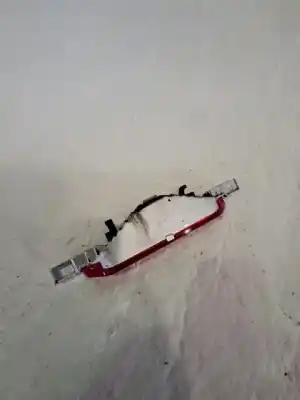 Peça sobressalente para automóvel em segunda mão farolim de travão central por toyota corolla (e12) 3zz-fe referências oem iam 8157002111