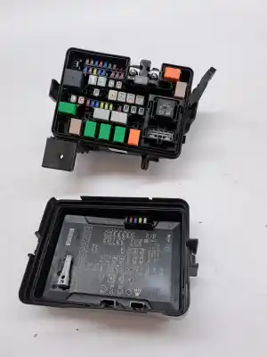 Автозапчасти б/у блок реле/предохранителей за kia stonic (ybcuv) g3lf ссылки oem iam 91950f9200